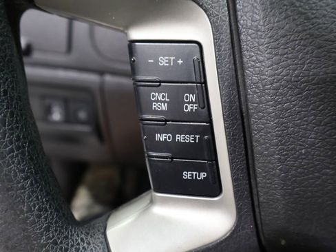 Used 2011 Ford Fusion SE image 31