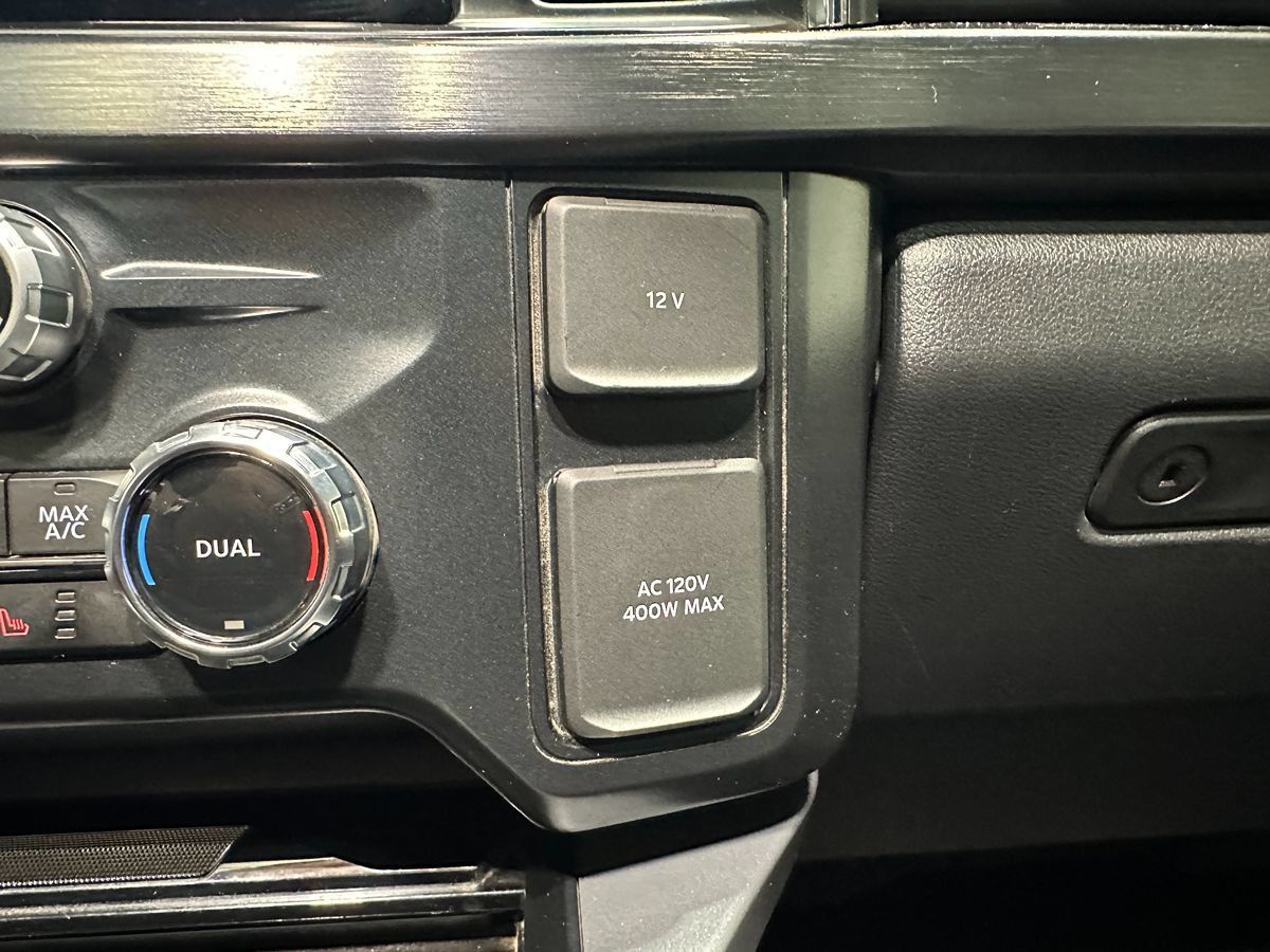 Used 2024 Ford F350 Lariat w/ Lariat Ultimate Package AWD/4WD image 38