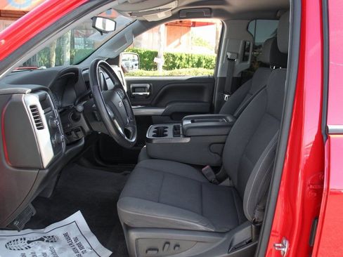 Used 2018 Chevrolet Silverado 1500 LT w/ Texas Edition AWD/4WD image 17