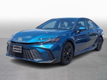 Used 2025 Toyota Camry SE