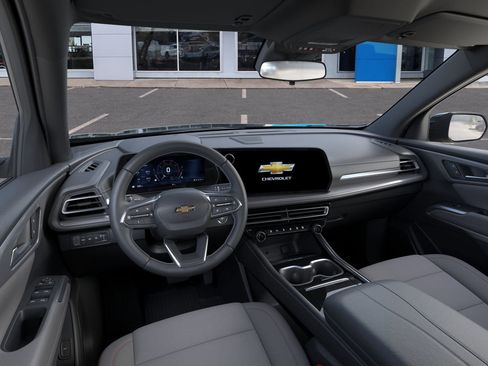 New 2026 Chevrolet Traverse LT image 25