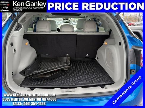 Used 2022 Jeep Compass Latitude w/ Sun and Sound Group AWD/4WD image 23