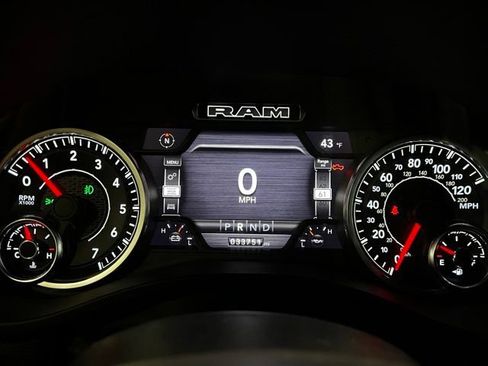 Used 2022 RAM 1500 Big Horn image 9