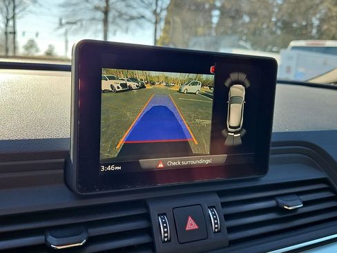 Used 2020 Audi Q5 2.0T Premium w/ Titanium Sport Package image 24