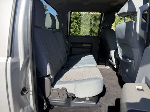 Used 2011 Ford F250 XLT w/ XLT Interior Pkg AWD/4WD image 5