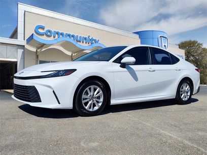 Used 2025 Toyota Camry LE