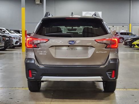 Used 2022 Subaru Outback Limited w/ Popular Package #2 image 10