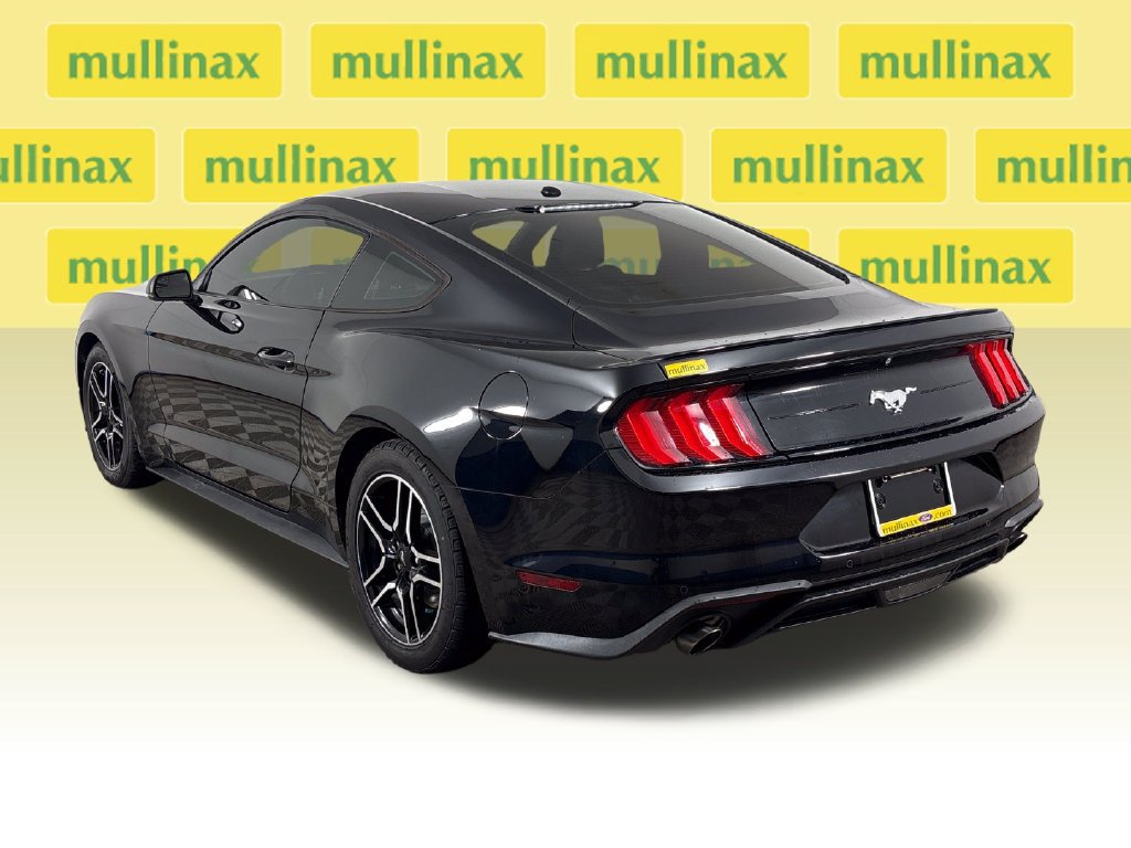 Used 2019 Ford Mustang Premium RWD image 9
