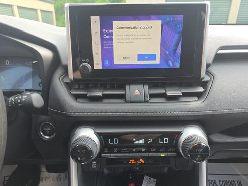 Certified 2025 Toyota RAV4 XLE AWD/4WD image 21