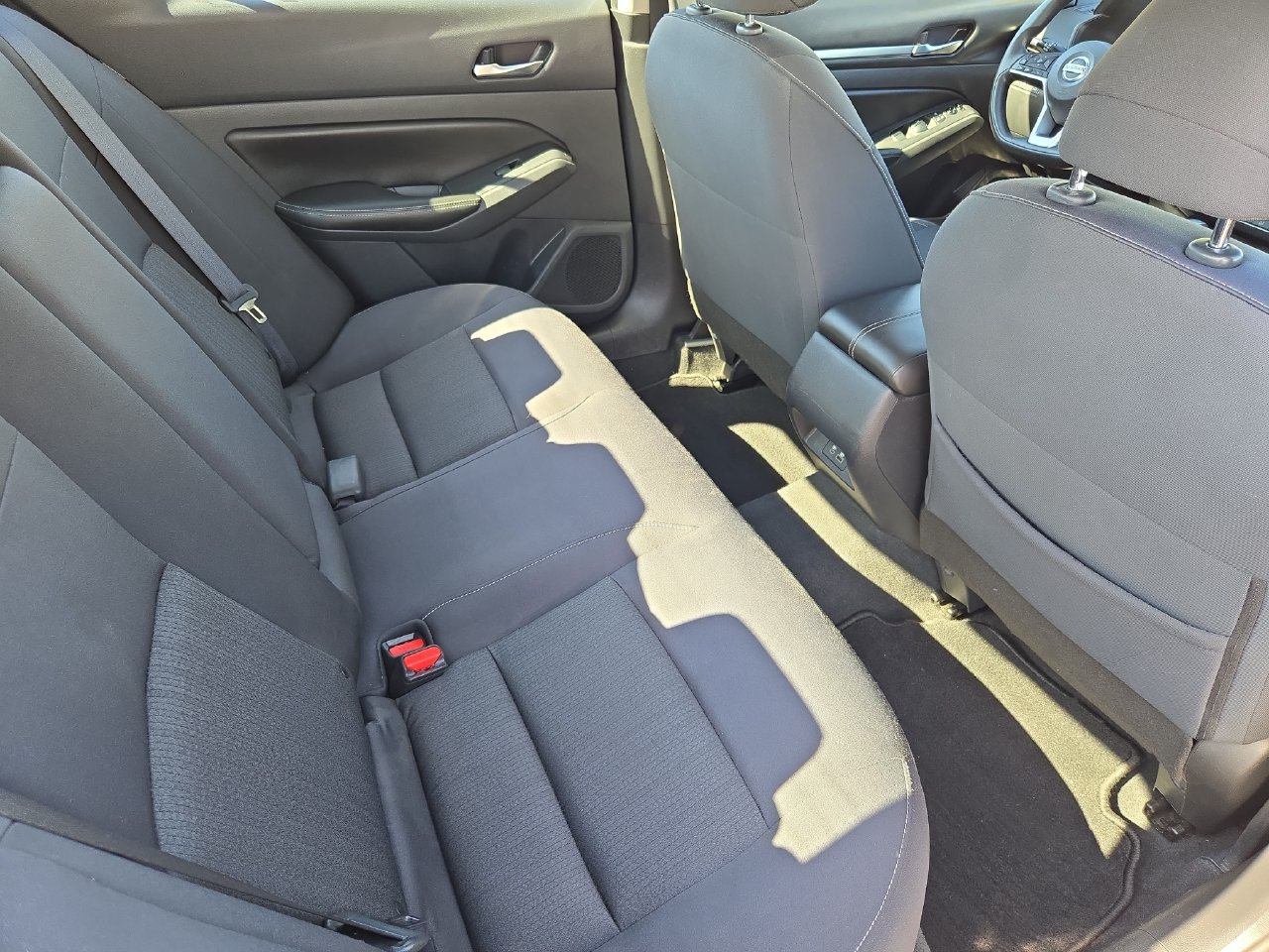Certified 2022 Nissan Altima 2.5 SV FWD image 12