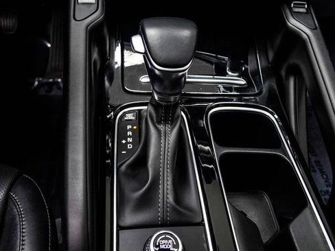 Used 2025 Kia Telluride S FWD image 22