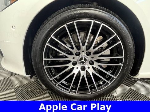 Used 2025 Mercedes-Benz C 300 4MATIC Sedan image 10