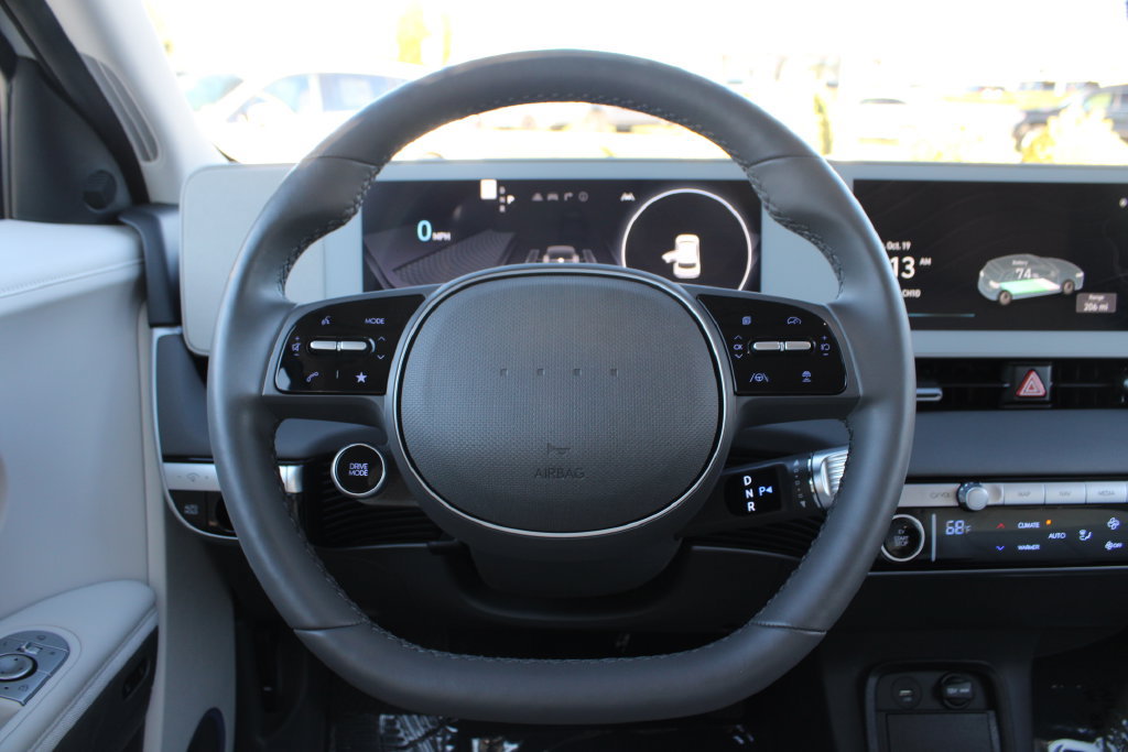 Used 2024 Hyundai Ioniq 5 Limited AWD/4WD image 18