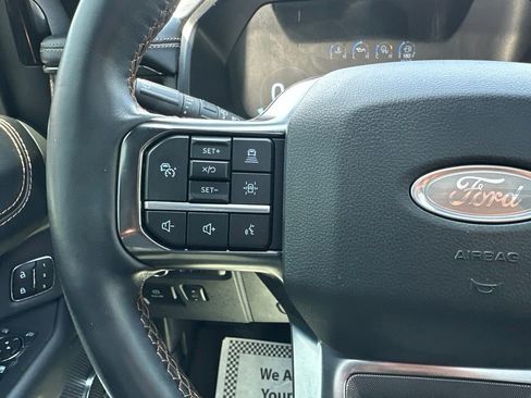 Used 2022 Ford Expedition Platinum AWD/4WD image 20