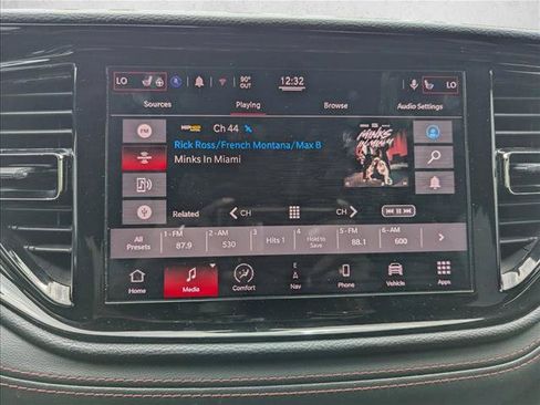Used 2021 Dodge Durango R/T w/ Blacktop Package RWD image 18