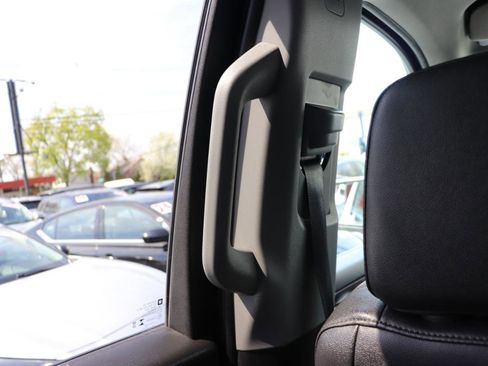 Used 2025 GMC Sierra 1500 SLT image 22