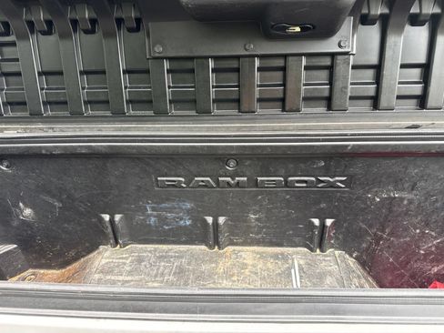 Used 2019 RAM 1500 Limited AWD/4WD image 28