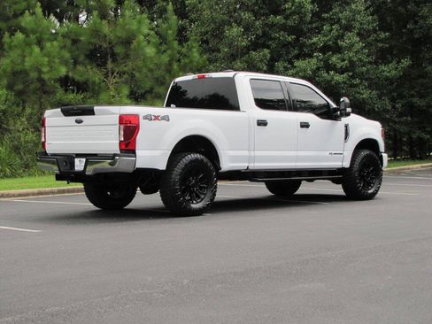 Used 2022 Ford F250 XLT AWD/4WD image 6