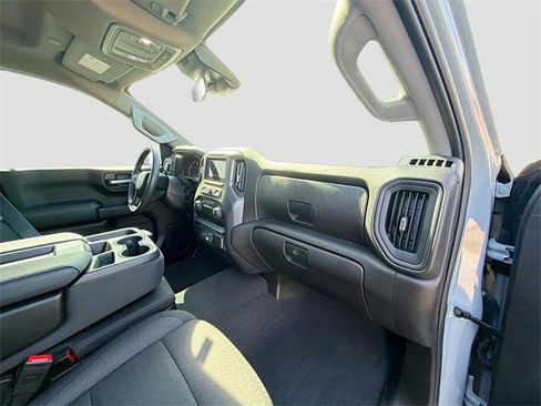 Used 2024 Chevrolet Silverado 1500 Custom image 19