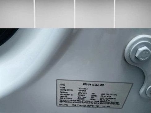 Used 2023 Tesla Model Y Long Range AWD/4WD image 22