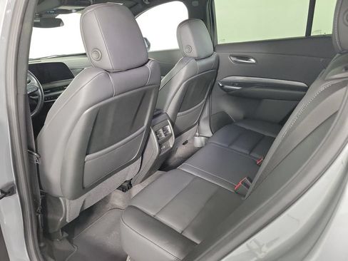 Used 2025 Cadillac XT4 Premium Luxury FWD image 11