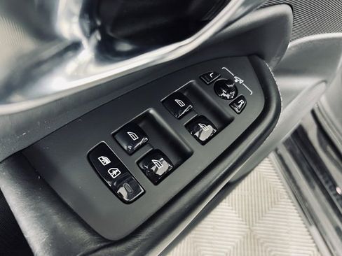 Used 2019 Volvo XC90 T6 Inscription image 21