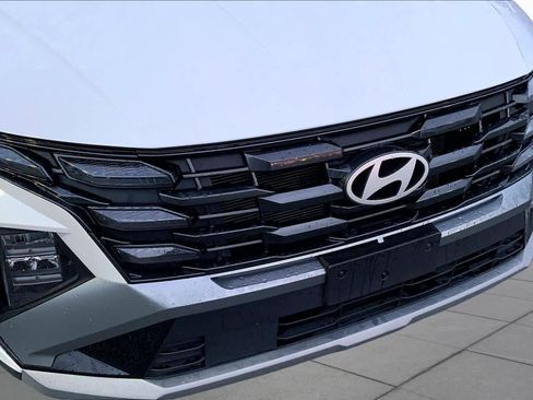 Used 2025 Hyundai Tucson SEL FWD image 29