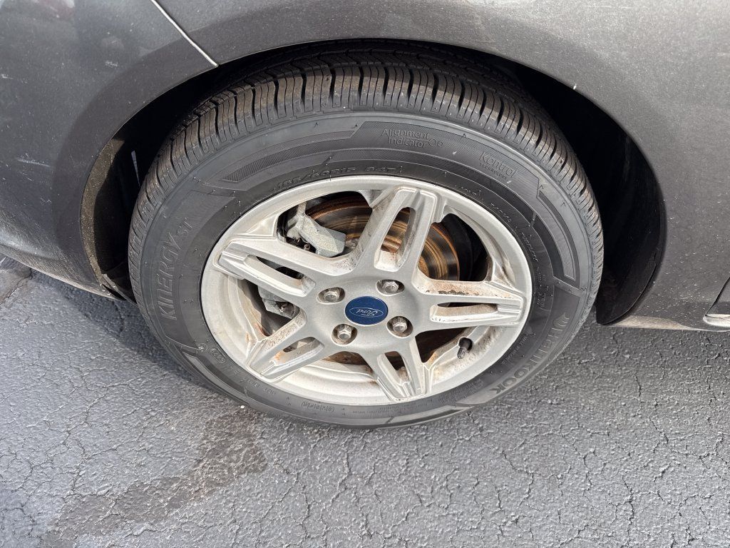 Used 2019 Ford Fiesta SE FWD image 18