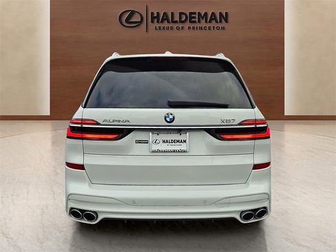 Used 2024 BMW ALPINA XB7 image 5