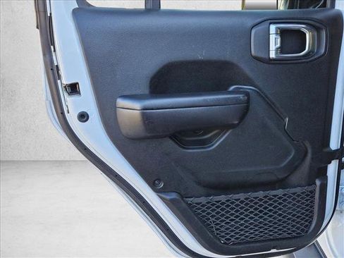 Used 2021 Jeep Wrangler Unlimited Sport image 20