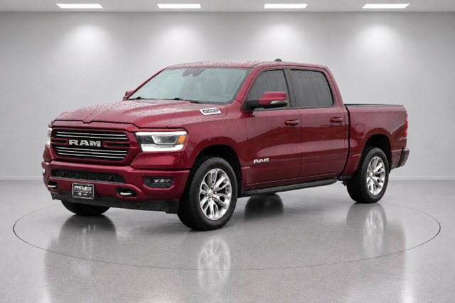 Used 2023 RAM 1500 Laramie AWD/4WD image 7