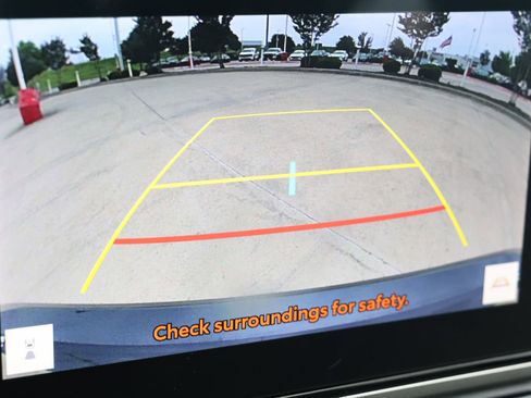 Used 2025 Toyota Camry SE FWD image 3