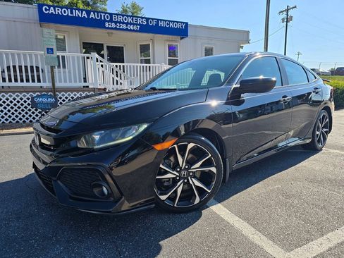 Used 2019 Honda Civic Si image 2