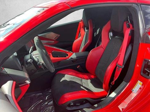 Used 2021 Chevrolet Corvette Stingray Premium Cpe w/ Z51 Performance Package RWD image 26