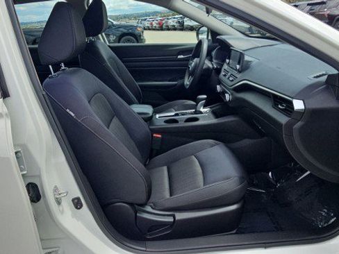 Used 2021 Nissan Altima 2.5 S FWD image 27