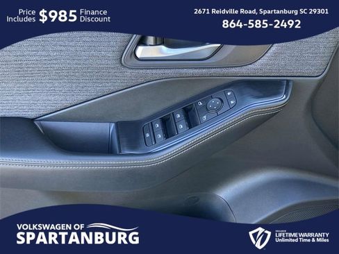 Used 2023 Nissan Rogue SV image 15