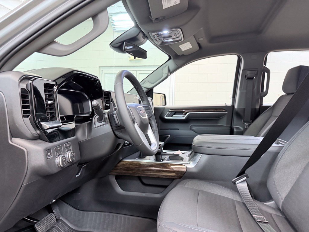 New 2026 GMC Sierra 1500 Elevation w/ Preferred Package AWD/4WD image 17