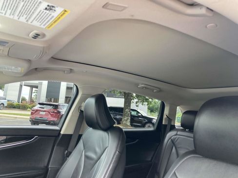 Certified 2022 Lincoln Nautilus Reserve image 23