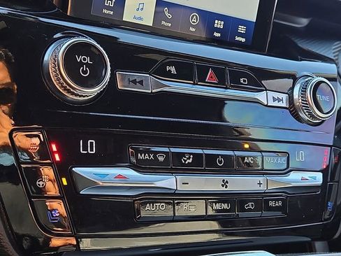 Used 2021 Ford Explorer ST w/ Equipment Group 401A image 26