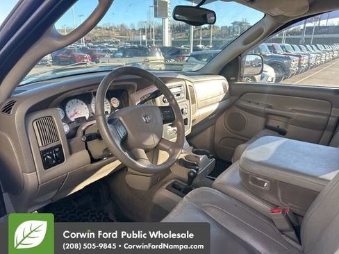 Used 2005 Dodge Ram 1500 Truck SLT image 12