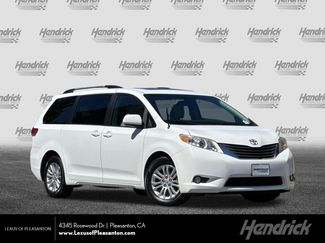 Used 2011 Toyota Sienna XLE FWD video 1