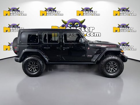Used 2024 Jeep Wrangler Unlimited Rubicon image 4