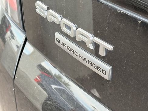 Used 2019 Land Rover Range Rover Sport HSE Dynamic AWD/4WD image 8
