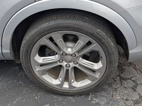 Used 2016 Audi Q3 2.0T Prestige image 24