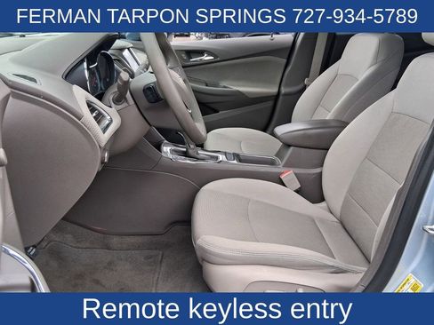 Used 2017 Chevrolet Cruze LT w/ Convenience Package image 14