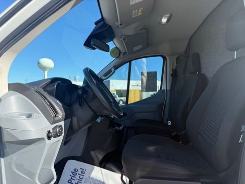 Used 2018 Ford Transit 250 130 Low Roof w/ Exterior Upgrade Package image 33