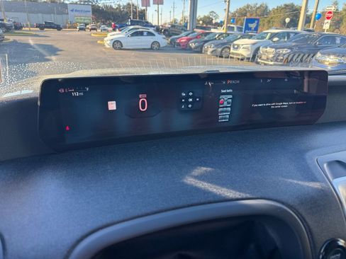 Certified 2025 Ford Expedition Active image 39