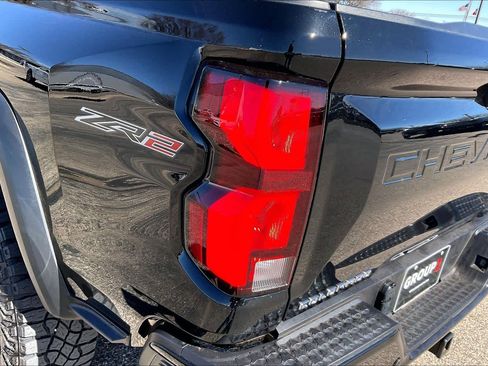 Used 2024 Chevrolet Colorado ZR2 w/ ZR2 Convenience Package III image 30