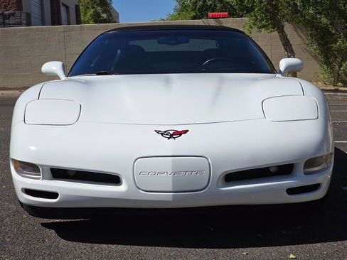Used 2004 Chevrolet Corvette Convertible w/ Preferred Equipment Group RWD image 5
