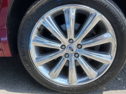Used 2018 Ford Flex Limited w/ Class III Trailer Tow Package FWD image 20
